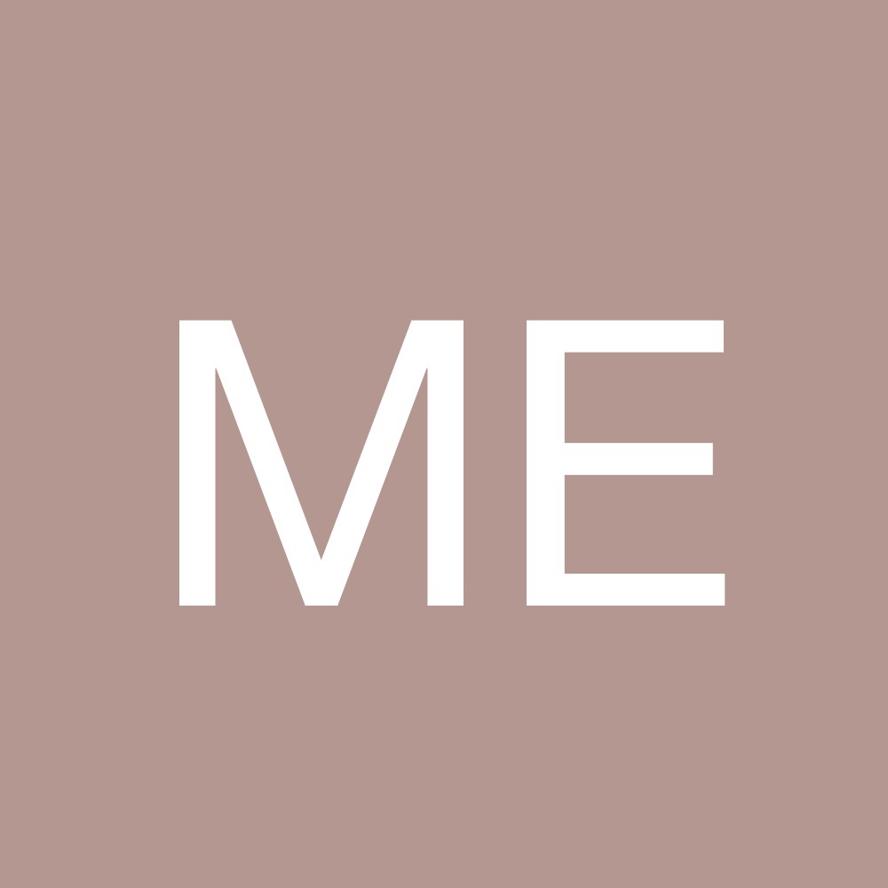 Meet your Posher, Madelaine